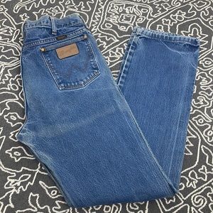 Mens 36X34 Wranglers Blue Jeans, Straight Leg, Cowboy Cut Denim Pants